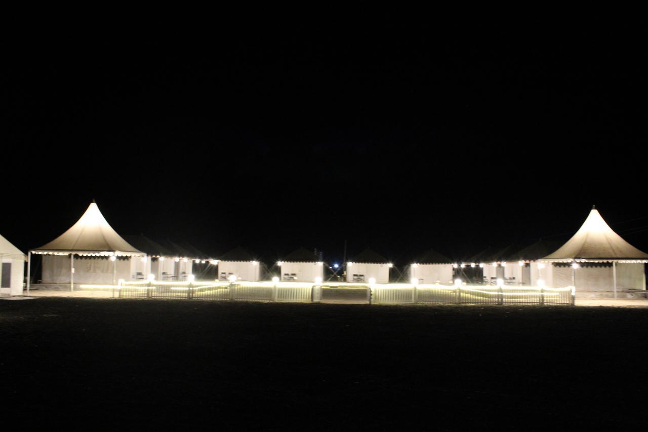 Nova Patgar Tents Bhuj Exterior foto